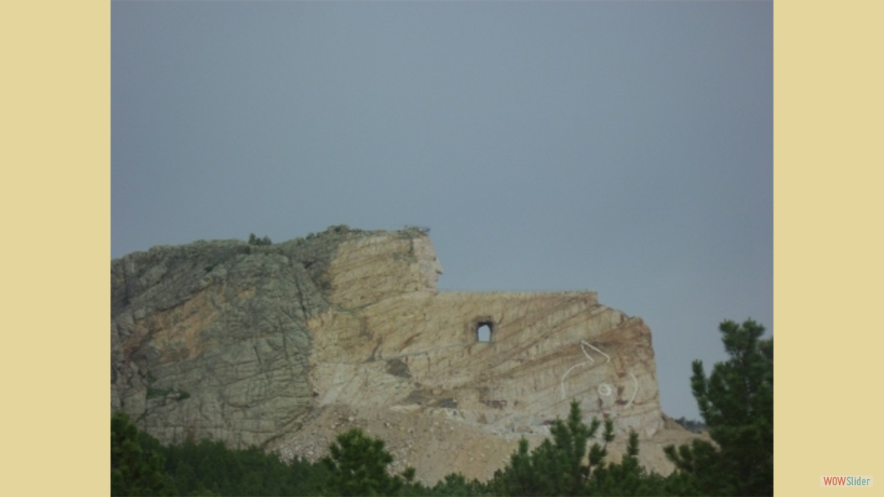 Crazy Horse sculpture