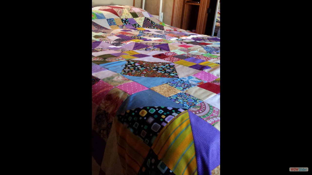 20160123 002 BobKathyQuilt