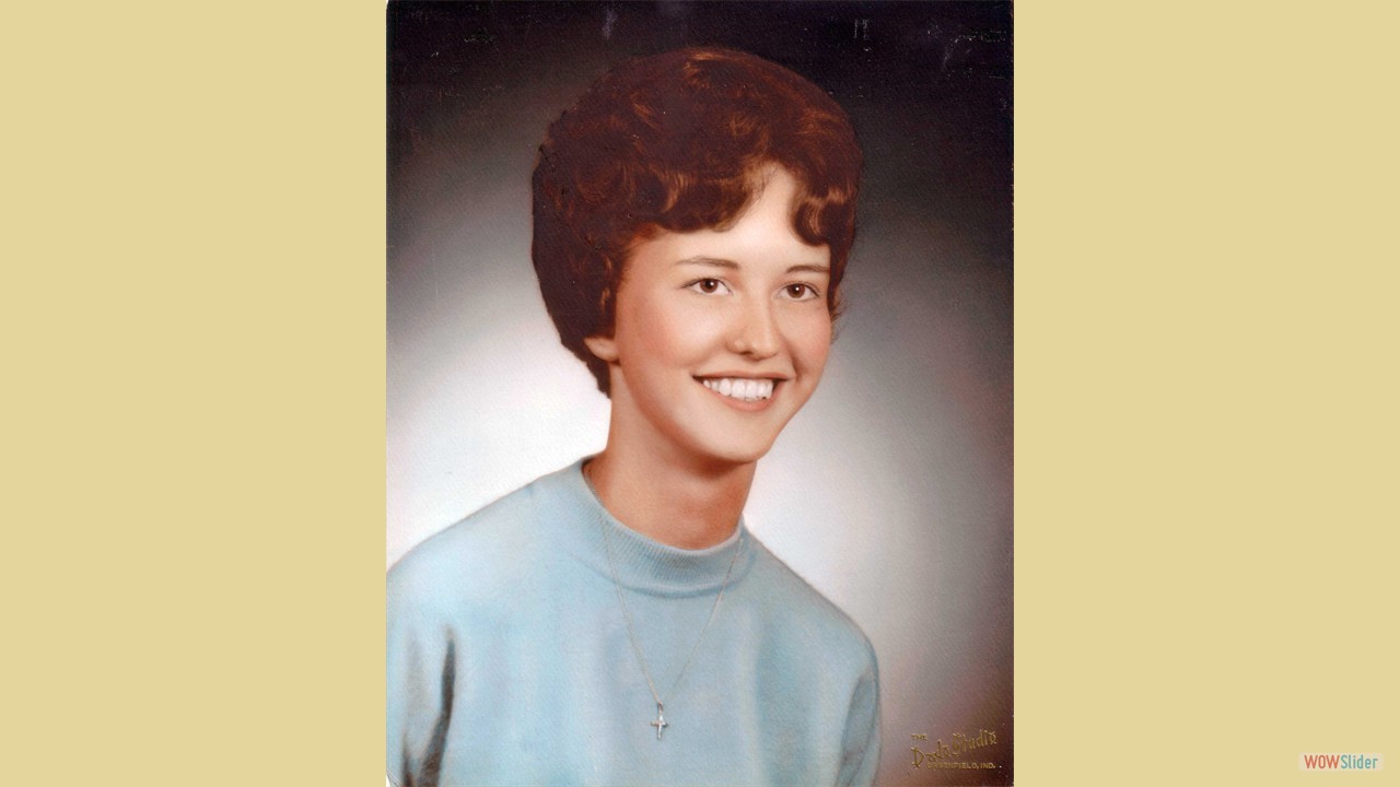 Kathy Senior Picture