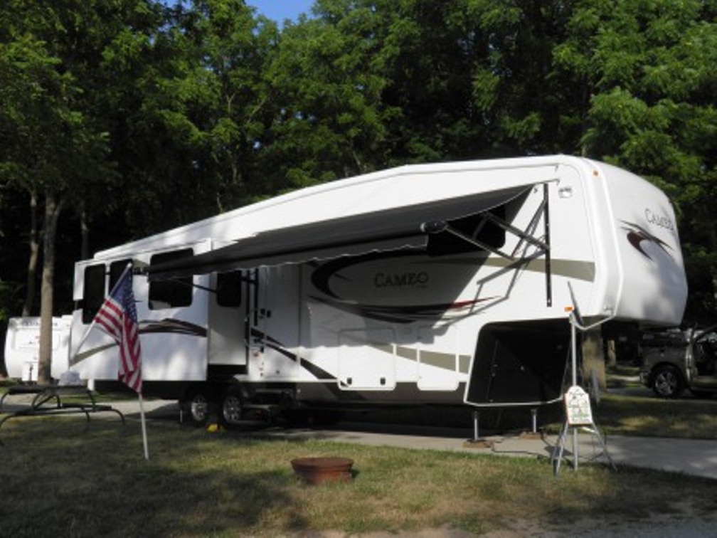 Our Rig at Walnut ridge Campground - New Castle, IN